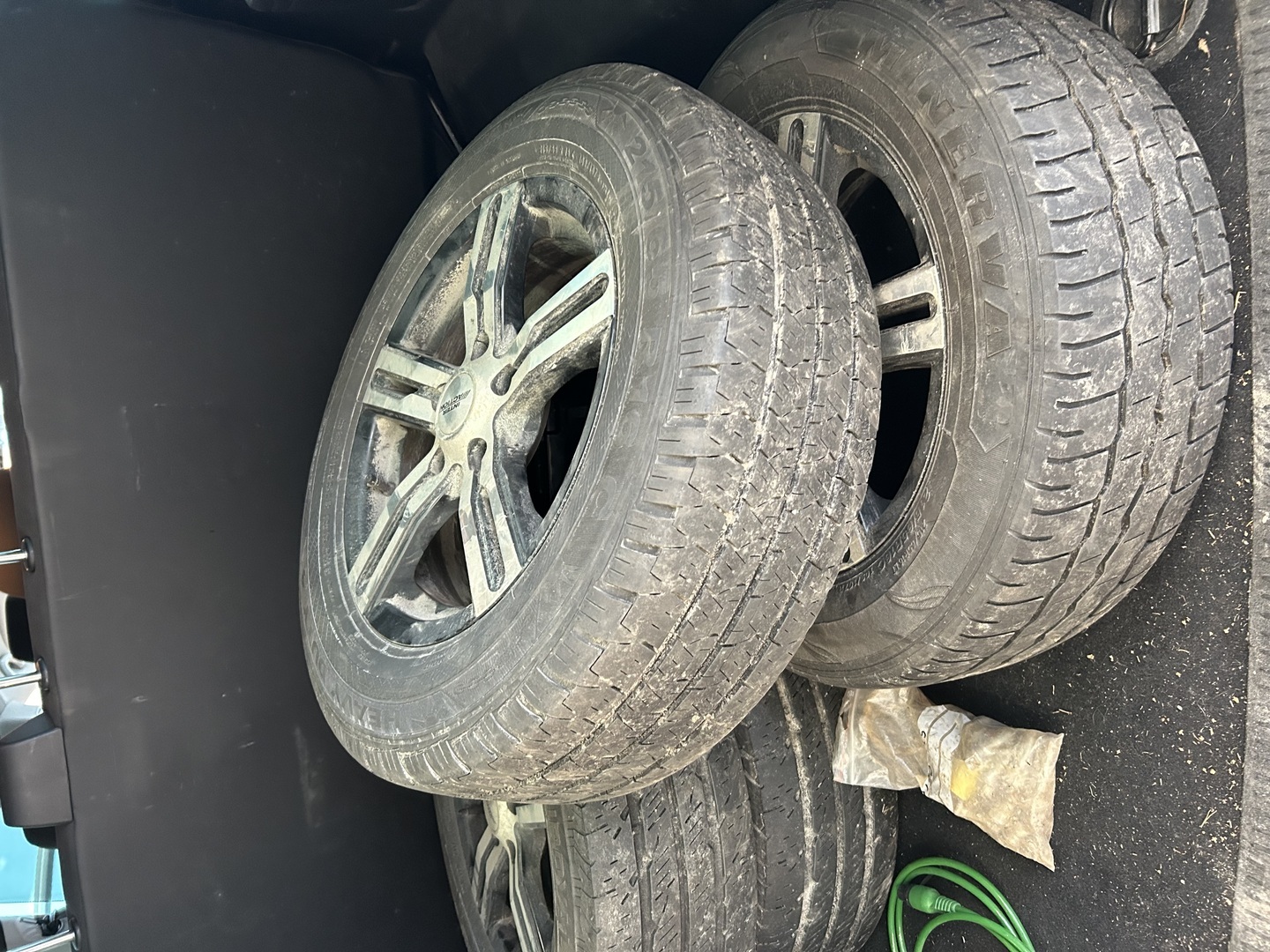 VOLKSWAGEN Caravelle 2016