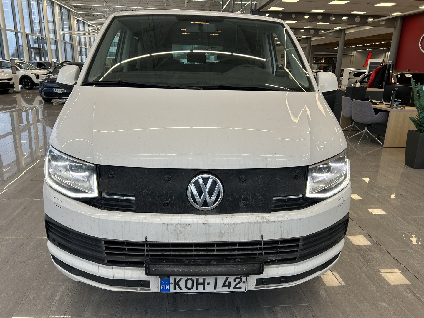VOLKSWAGEN Caravelle 2016