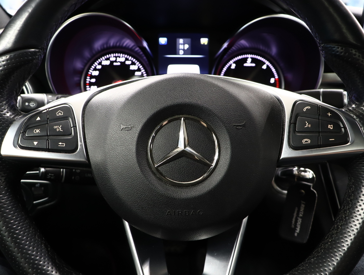 MERCEDES-BENZ C 2017