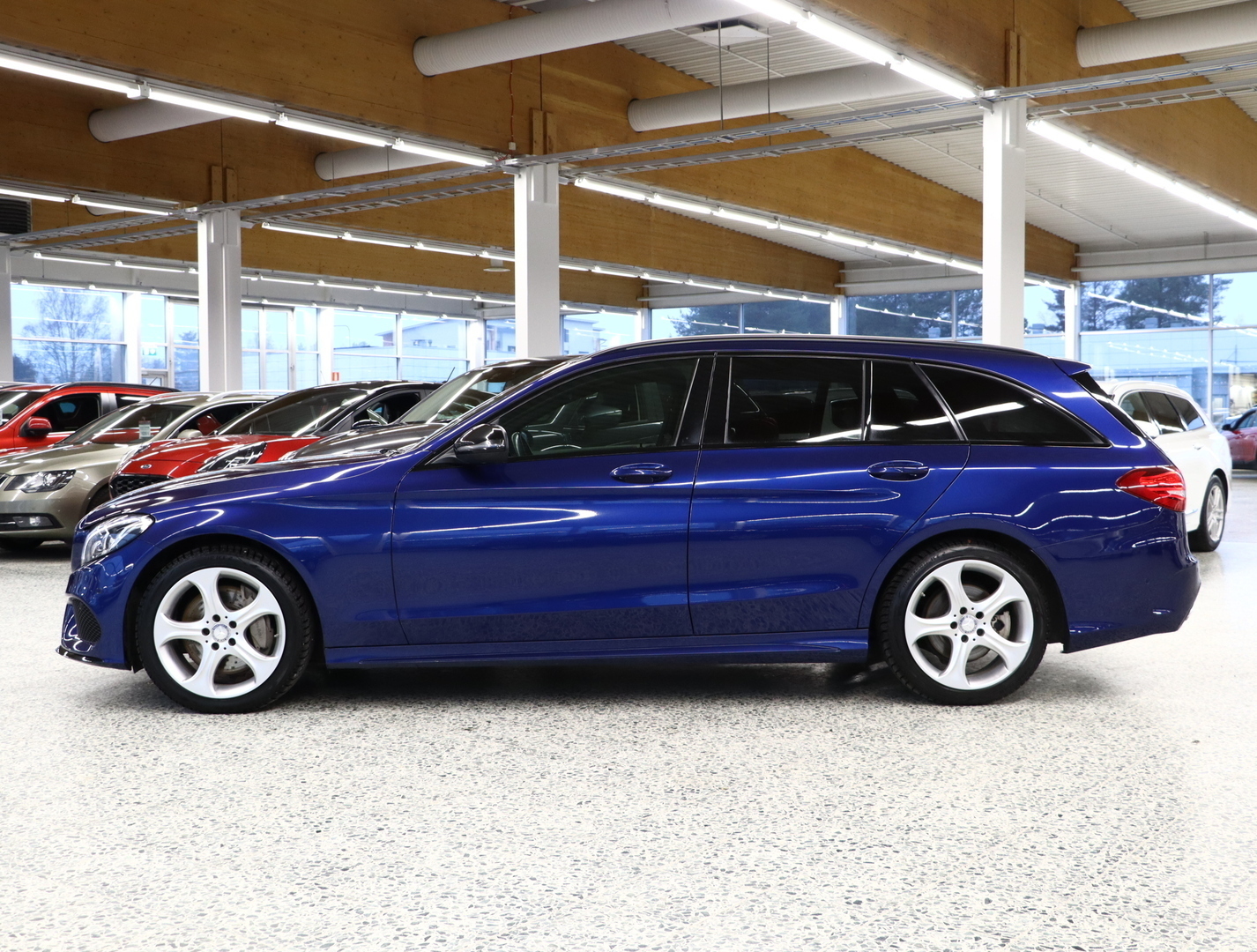 MERCEDES-BENZ C 2017