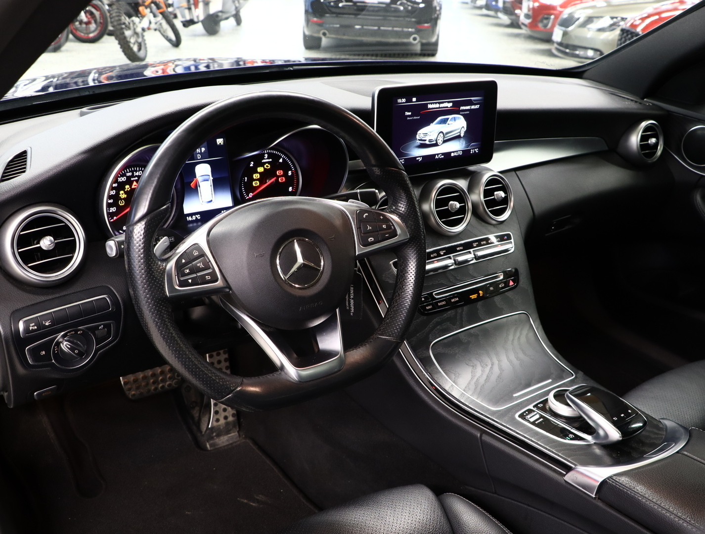 MERCEDES-BENZ C 2017