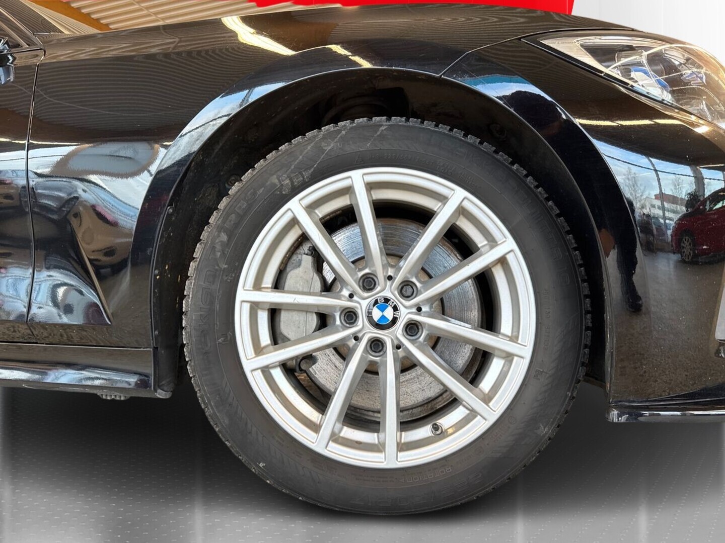 BMW 330 2020