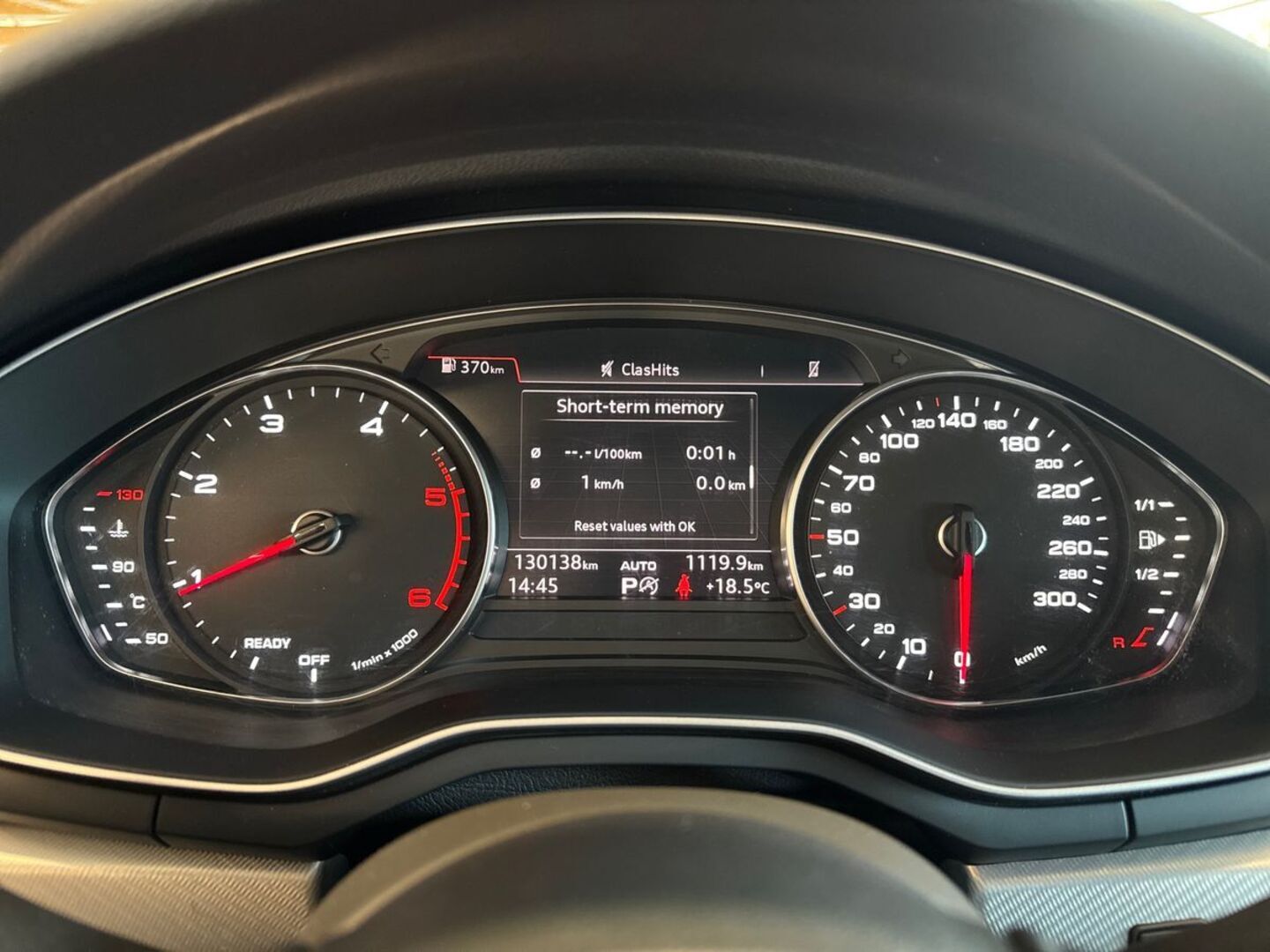 AUDI A4 13