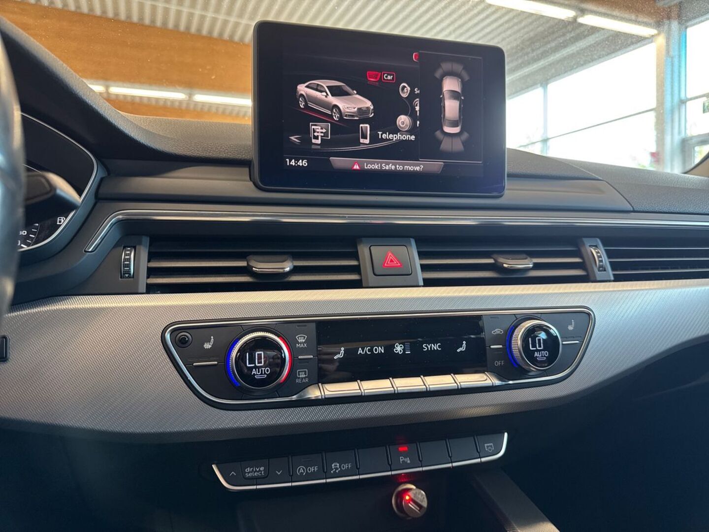 AUDI A4 14