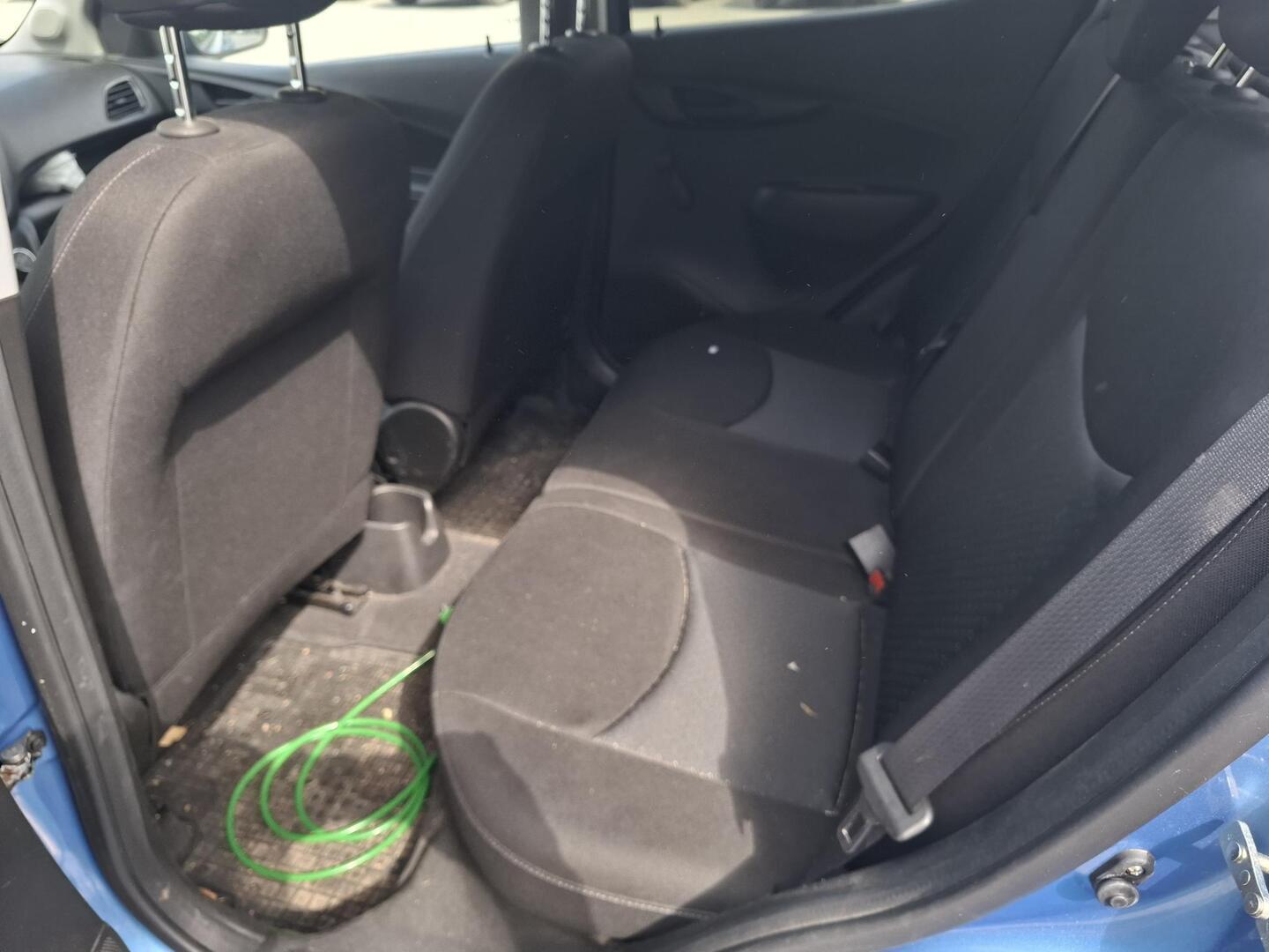 OPEL Karl 2016