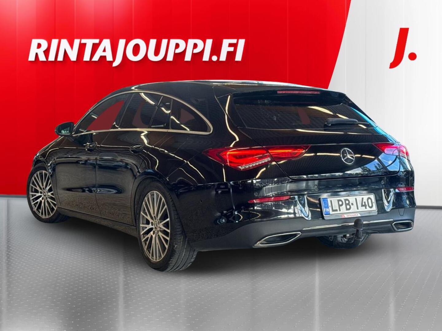 MERCEDES-BENZ CLA 2
