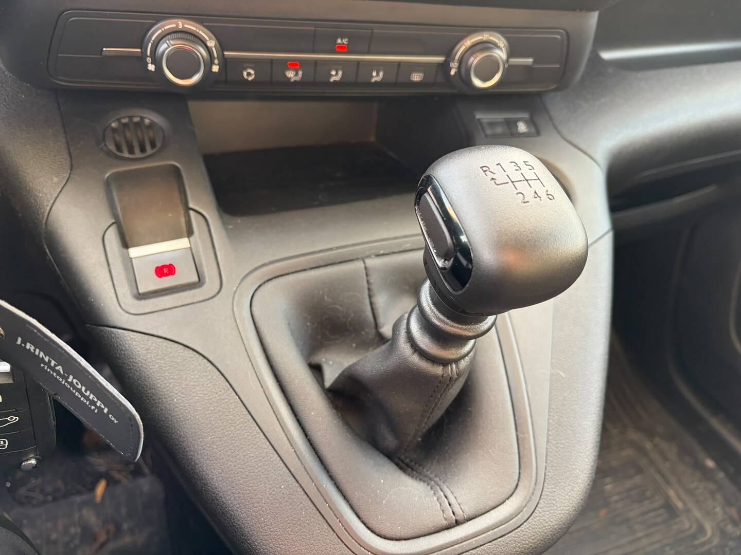 TOYOTA Proace CITY 12