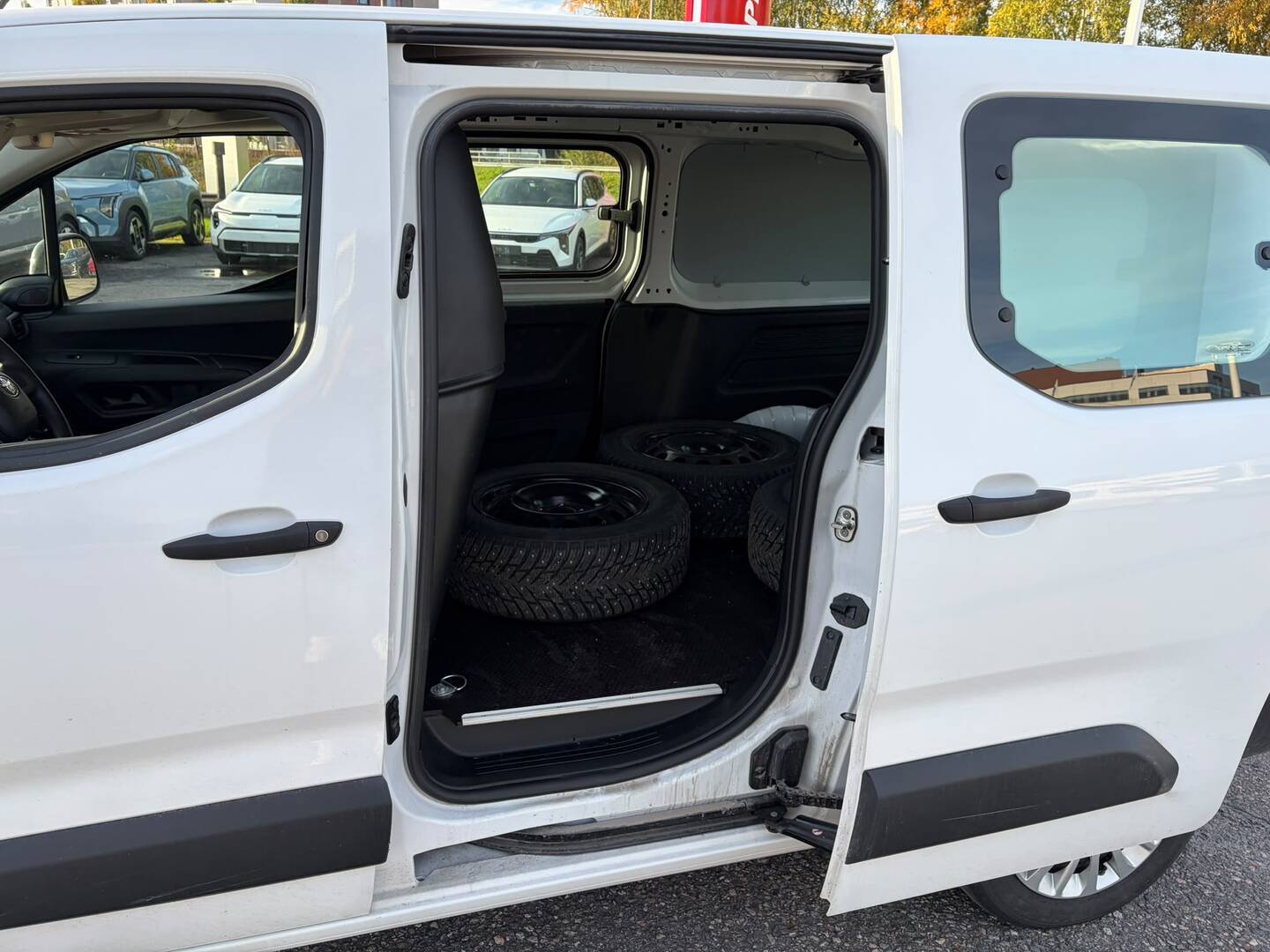 TOYOTA Proace CITY 14