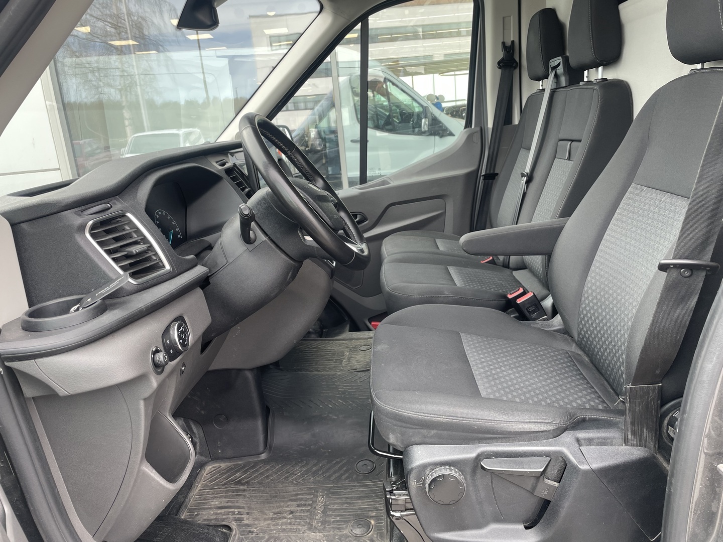 FORD Transit 2023