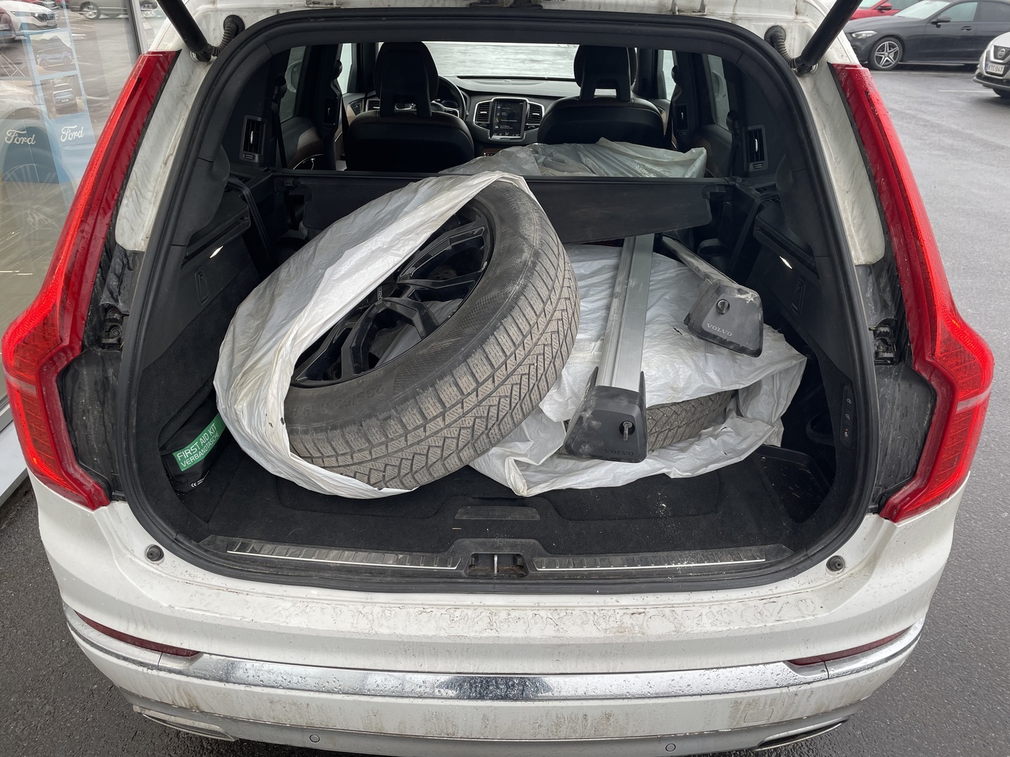 VOLVO XC90 2021