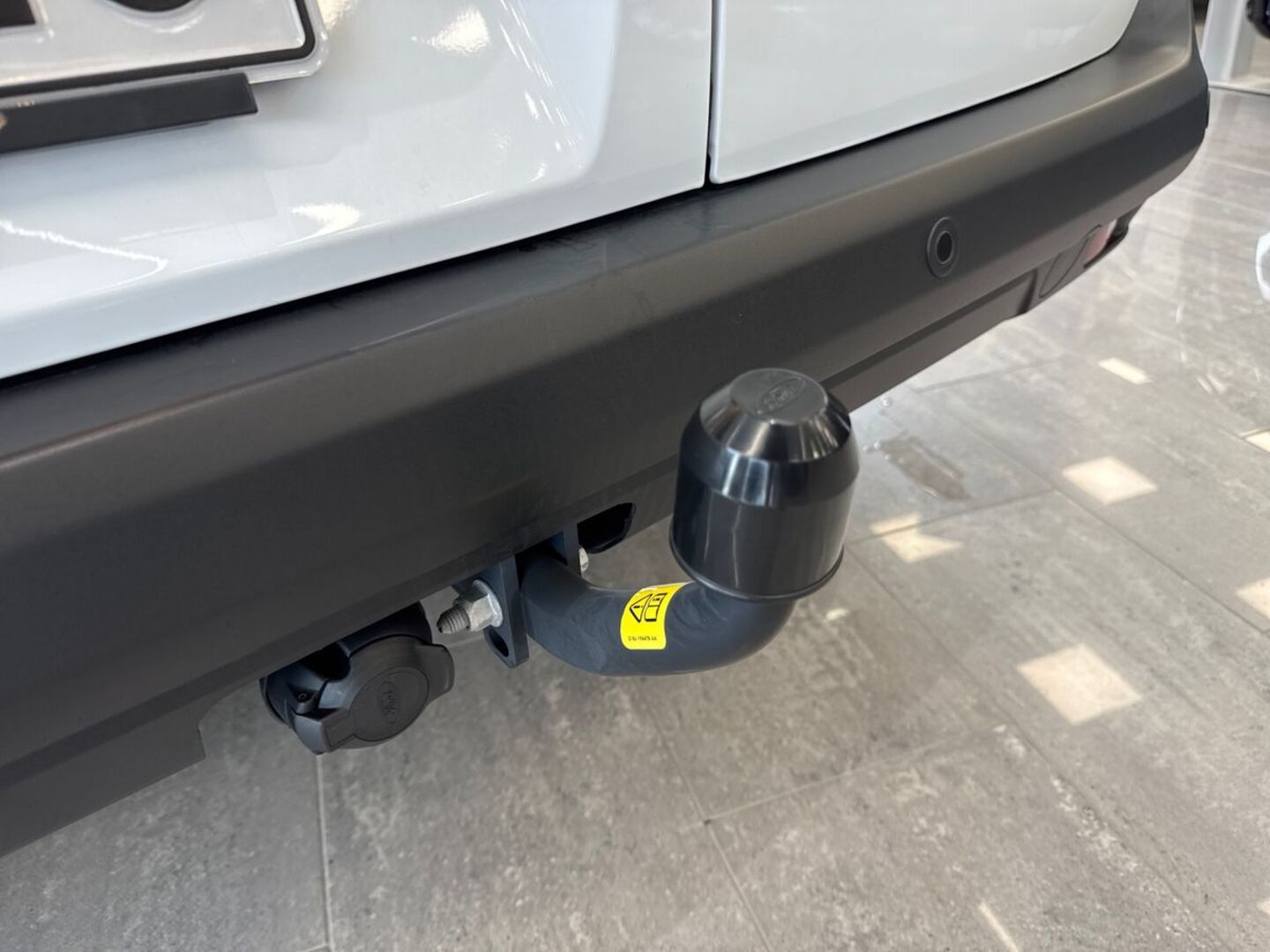 FORD Transit Courier 21