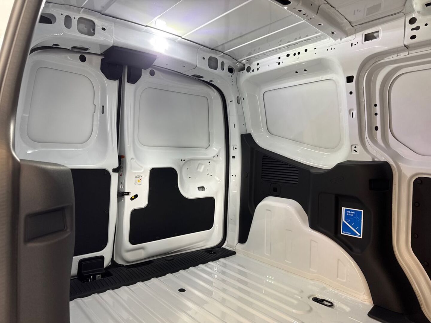 FORD Transit Courier 23