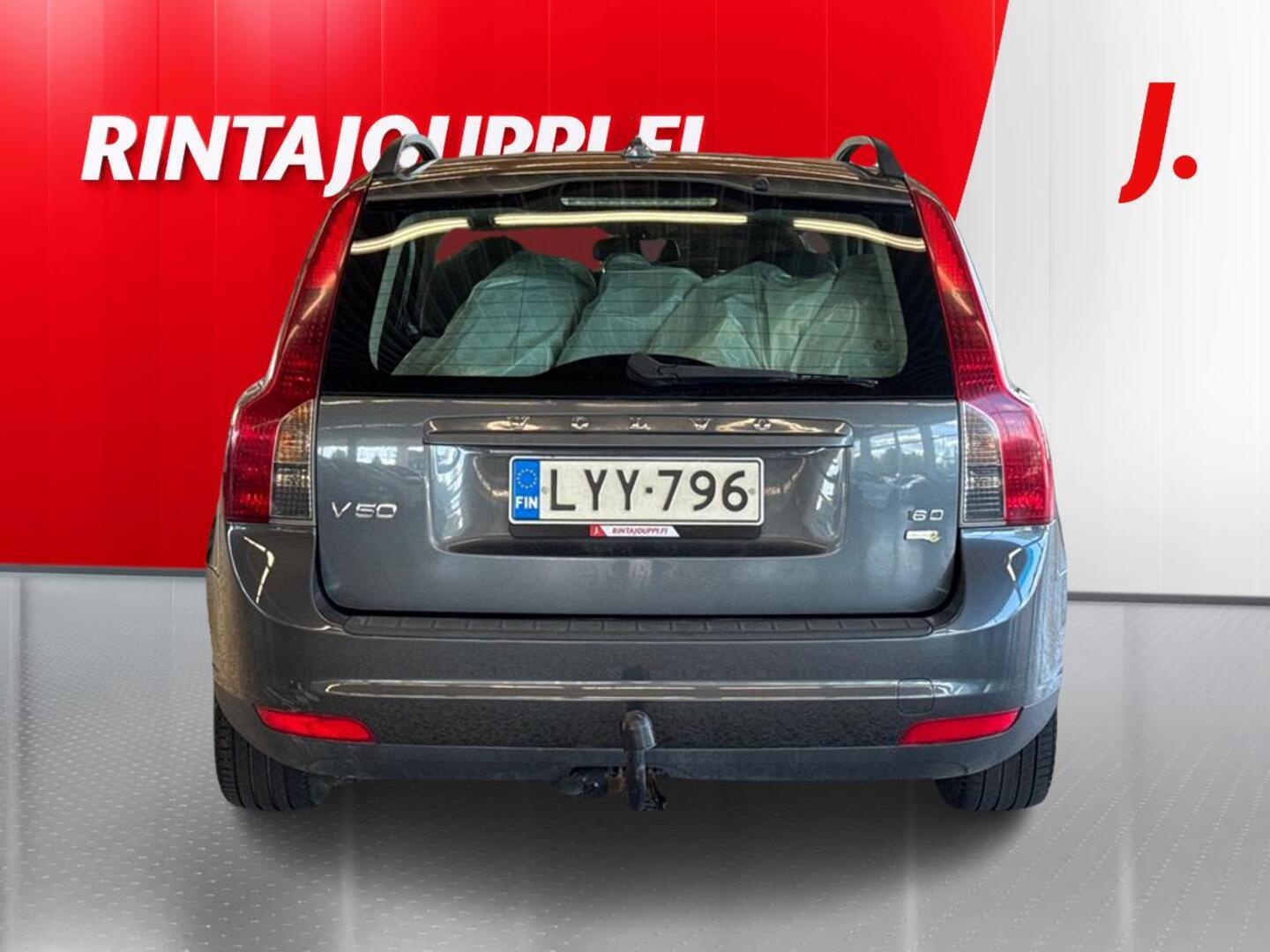 VOLVO V50 5