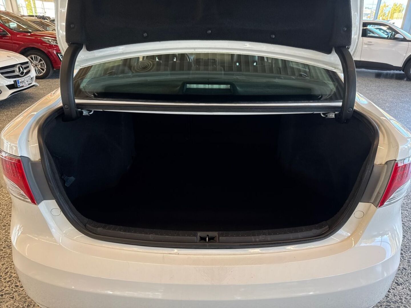 TOYOTA Avensis 11