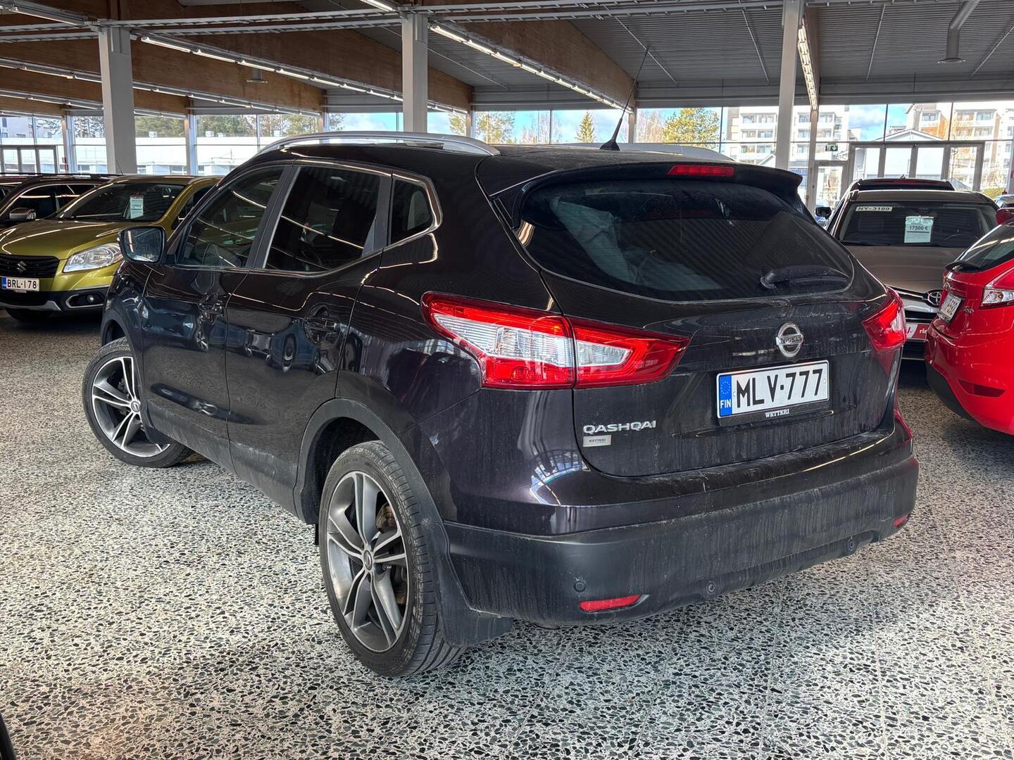 NISSAN Qashqai 2014