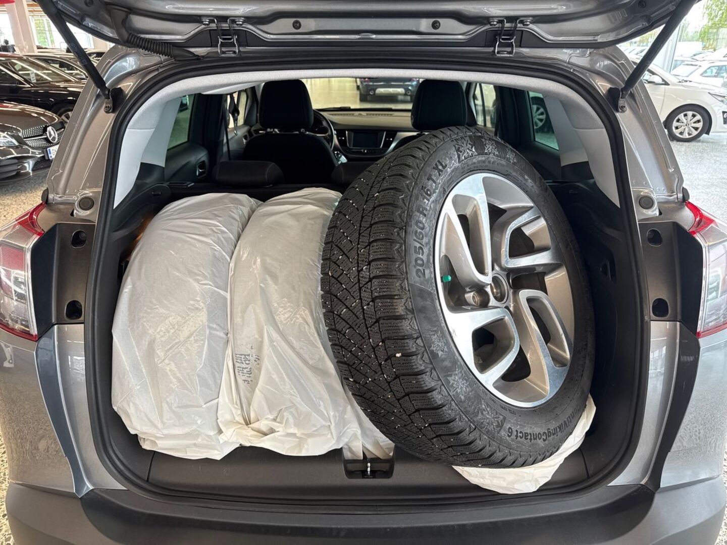 OPEL Crossland X 2017