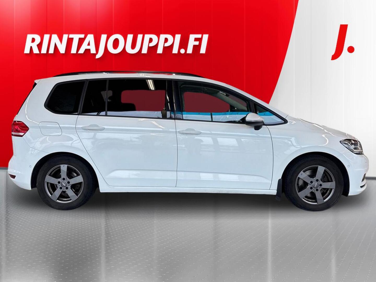 VOLKSWAGEN Touran 2018