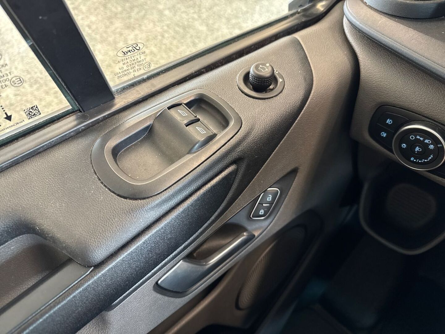 FORD Transit Custom 18