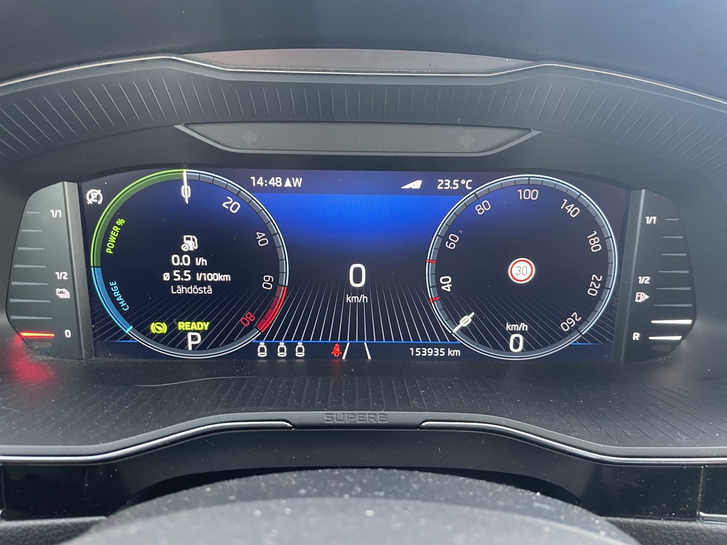 SKODA Superb 2023
