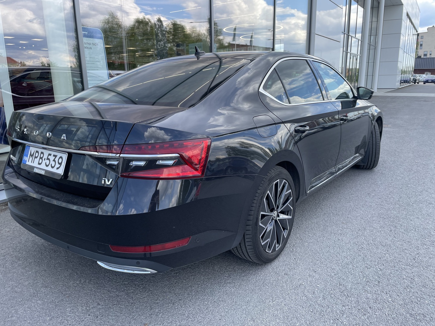 SKODA Superb 2023
