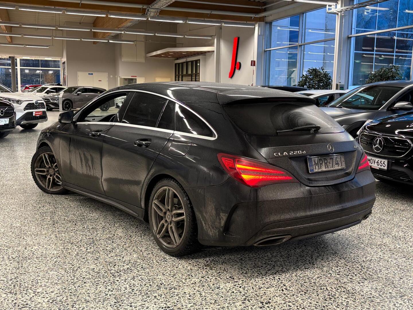 MERCEDES-BENZ CLA 2017