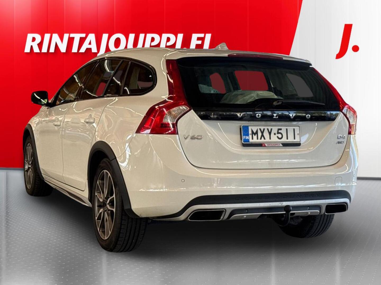VOLVO V60 Cross Country 2017