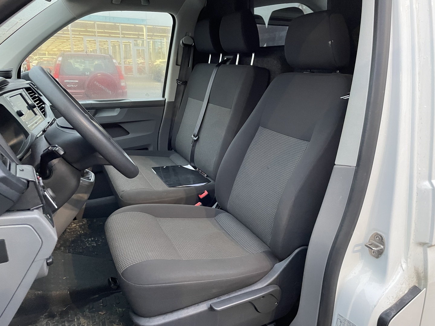 VOLKSWAGEN Transporter 2021