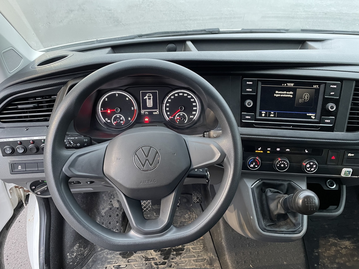 VOLKSWAGEN Transporter 2021