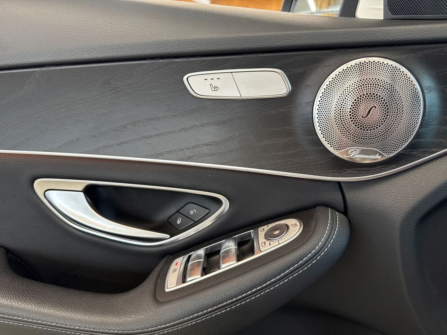 MERCEDES-BENZ C 2017