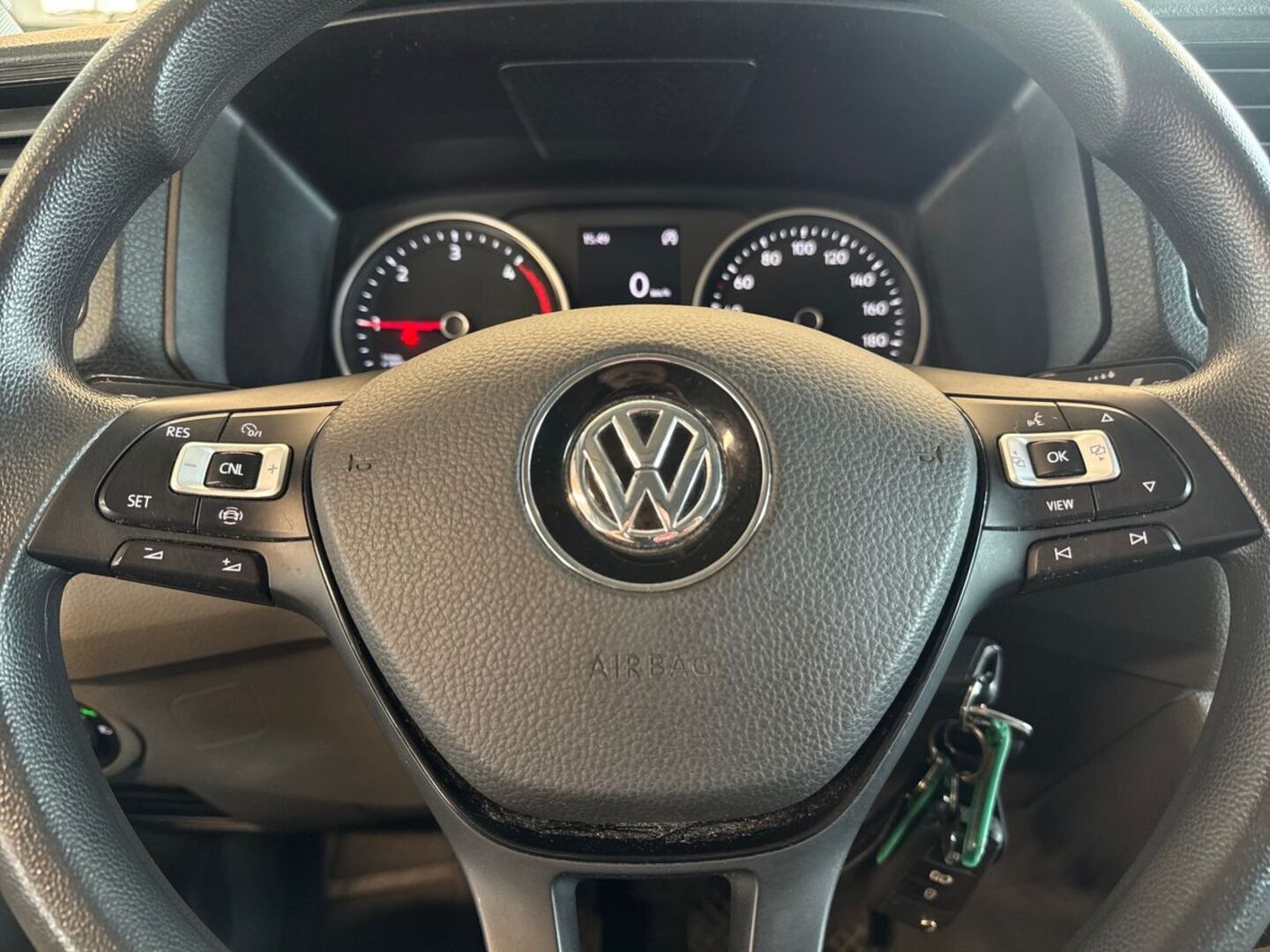 VOLKSWAGEN Crafter 13