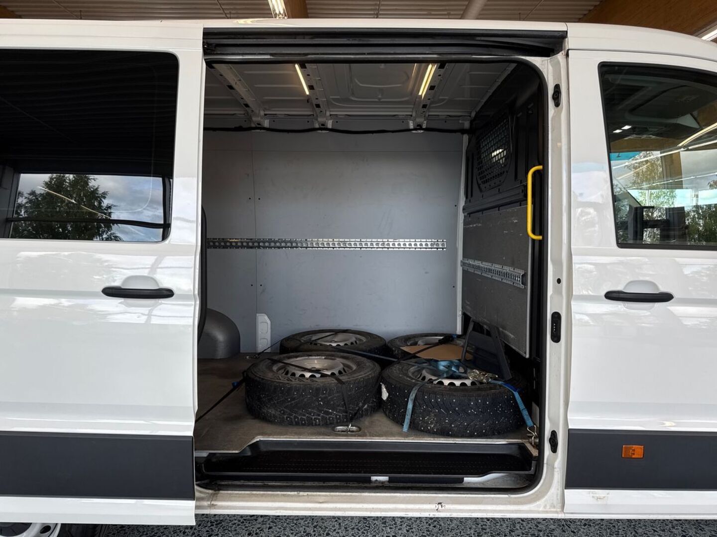 VOLKSWAGEN Crafter 5