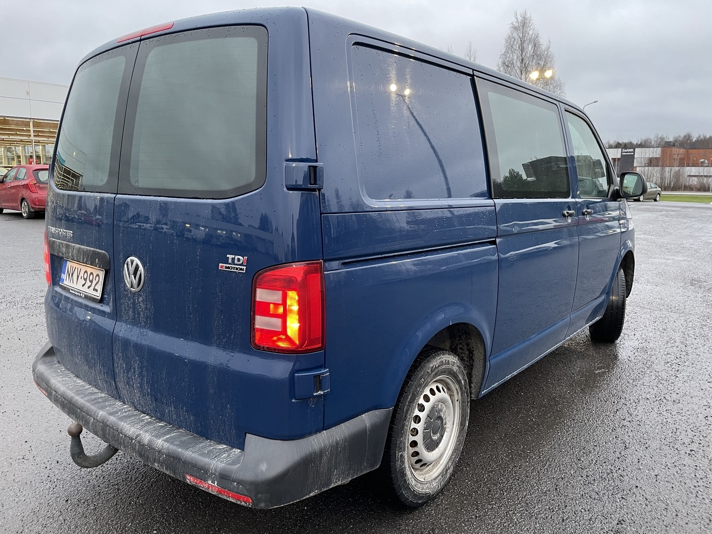 VOLKSWAGEN Transporter 2017