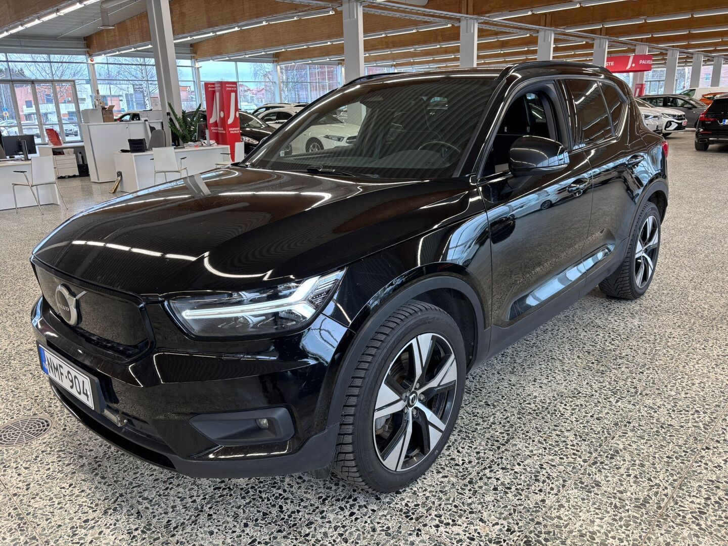 VOLVO XC40 2021