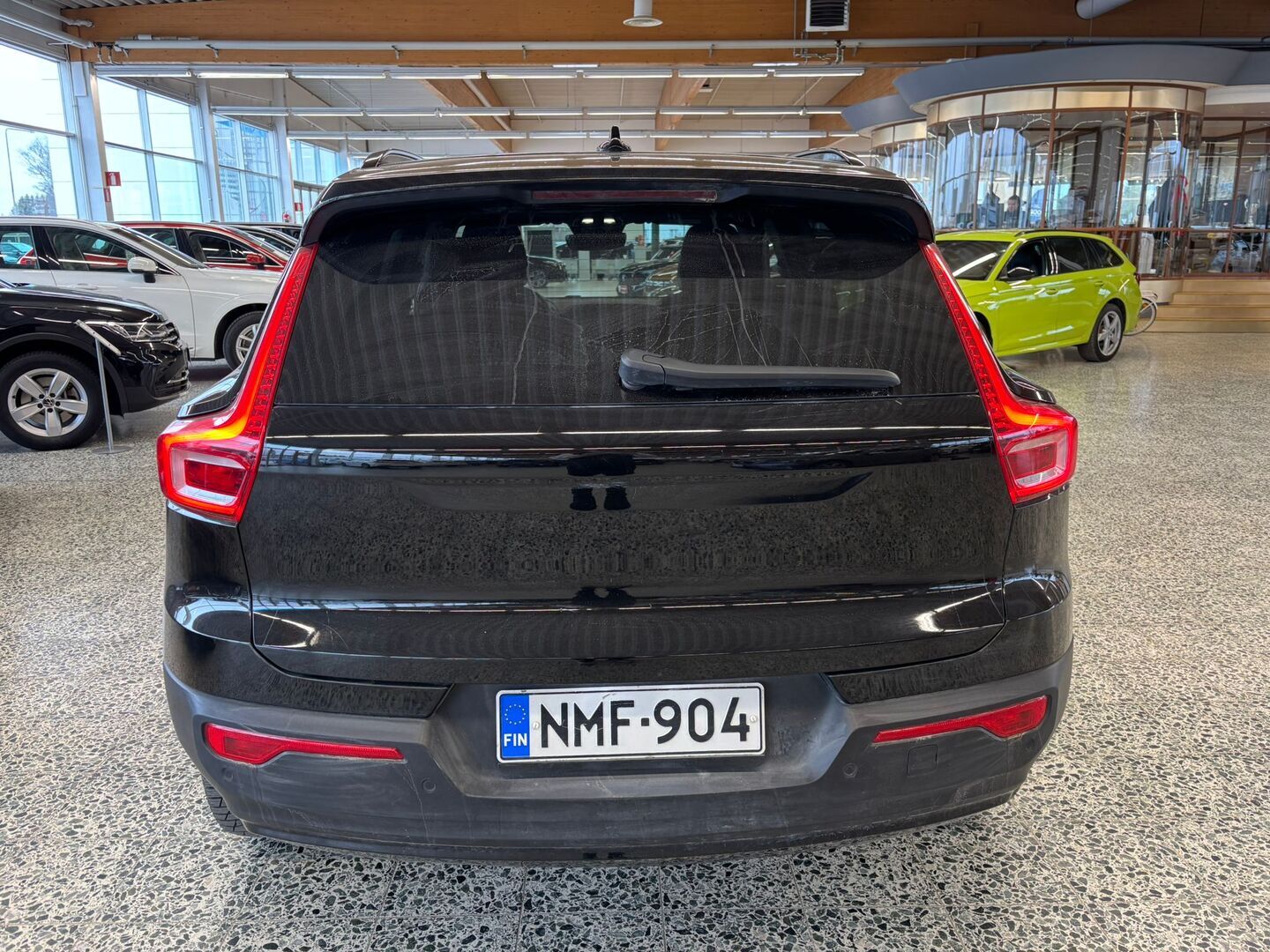 VOLVO XC40 2021