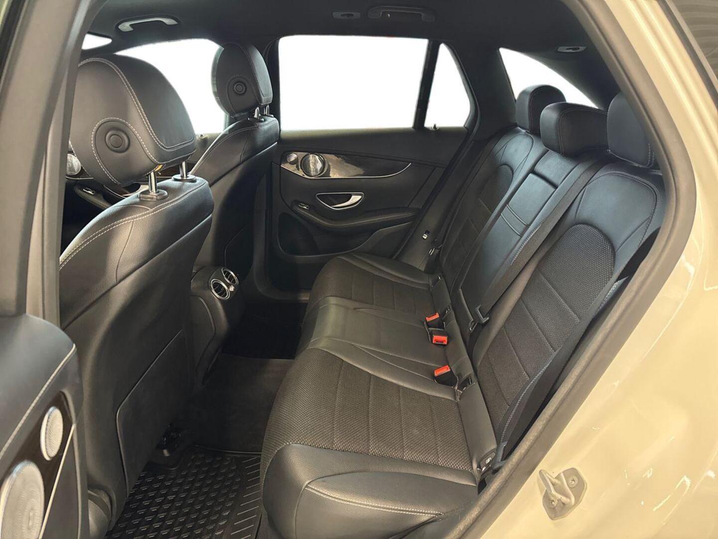 MERCEDES-BENZ GLC 2016