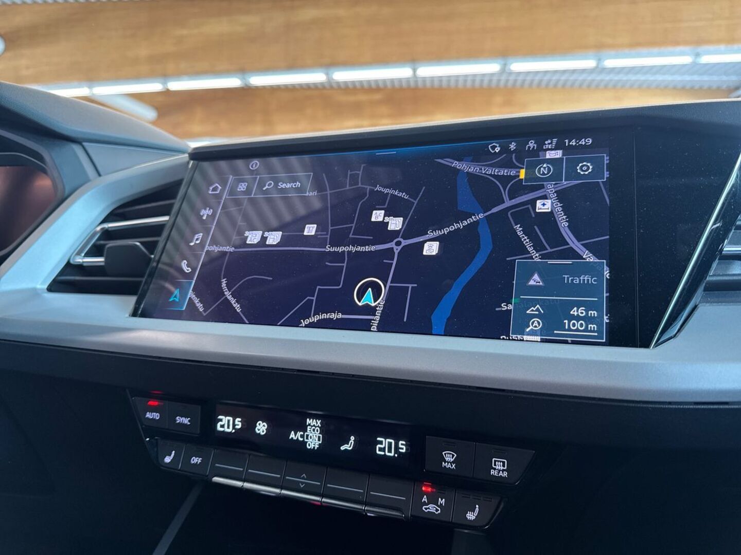 AUDI Q4 e-tron 2023