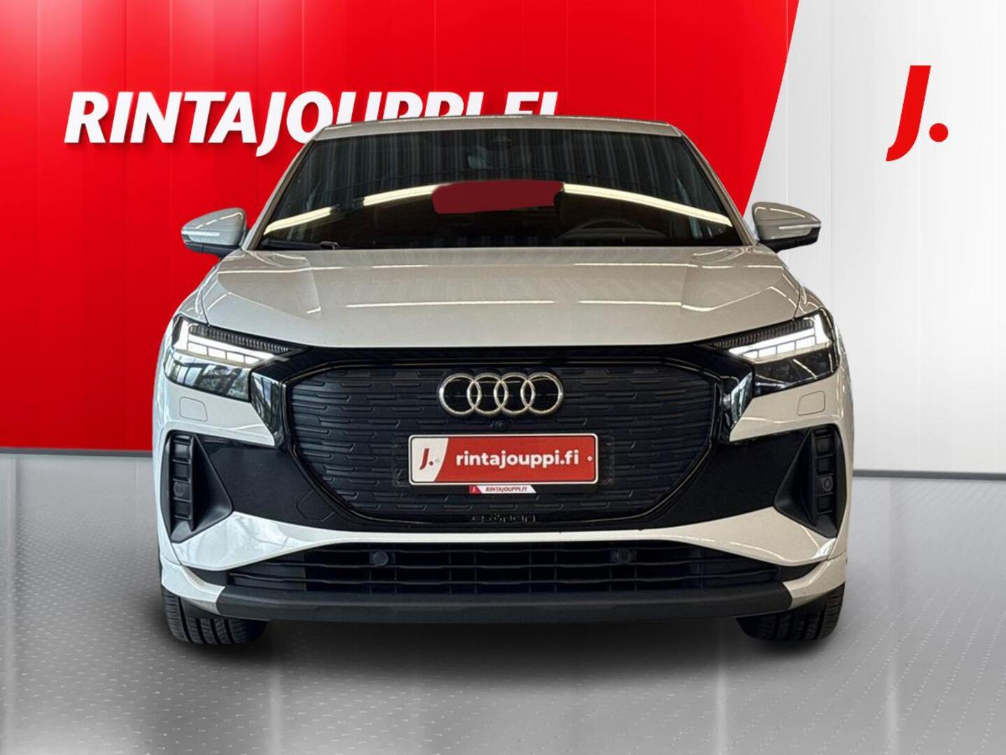 AUDI Q4 e-tron 2023