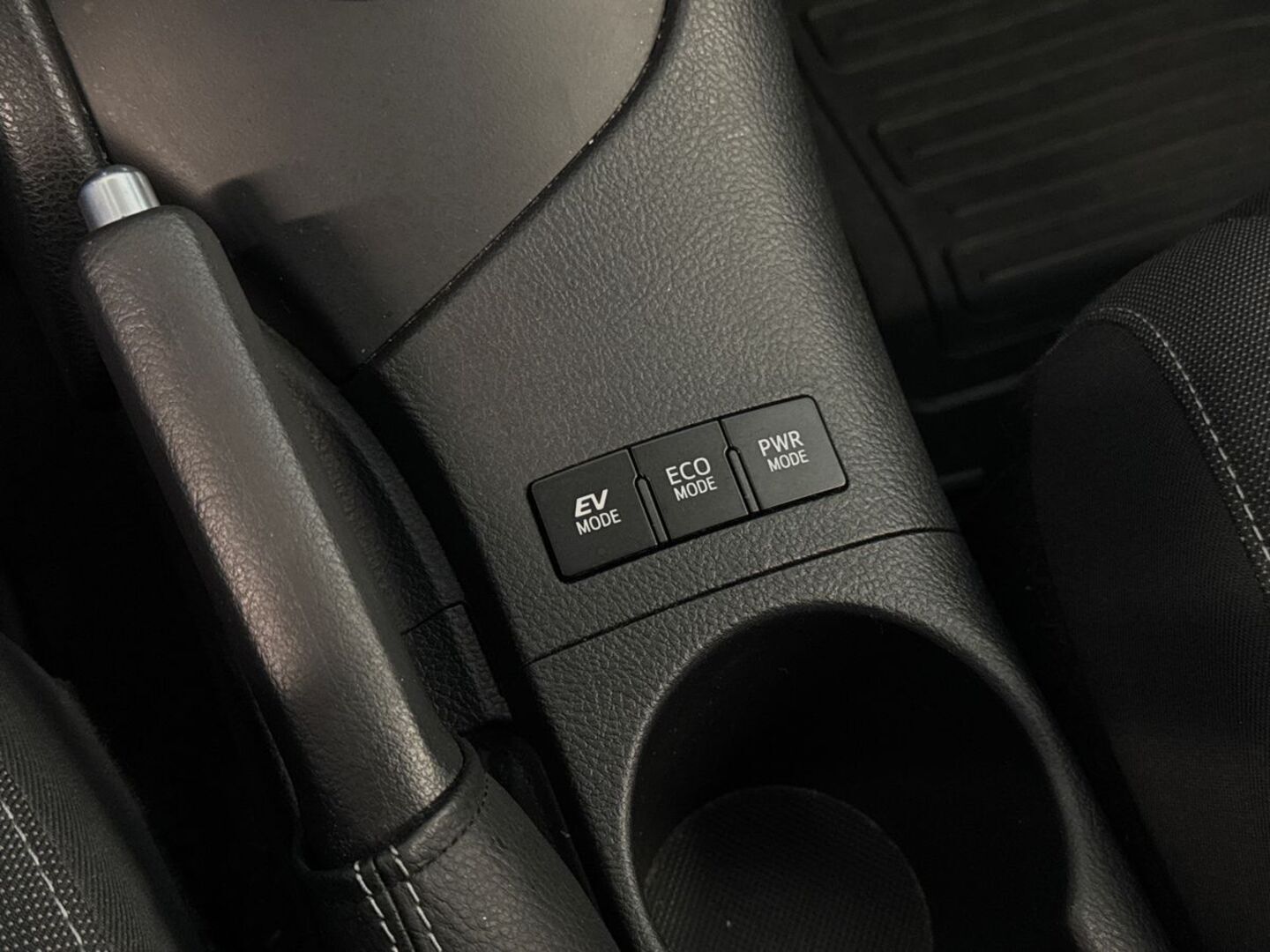 TOYOTA Auris 2015