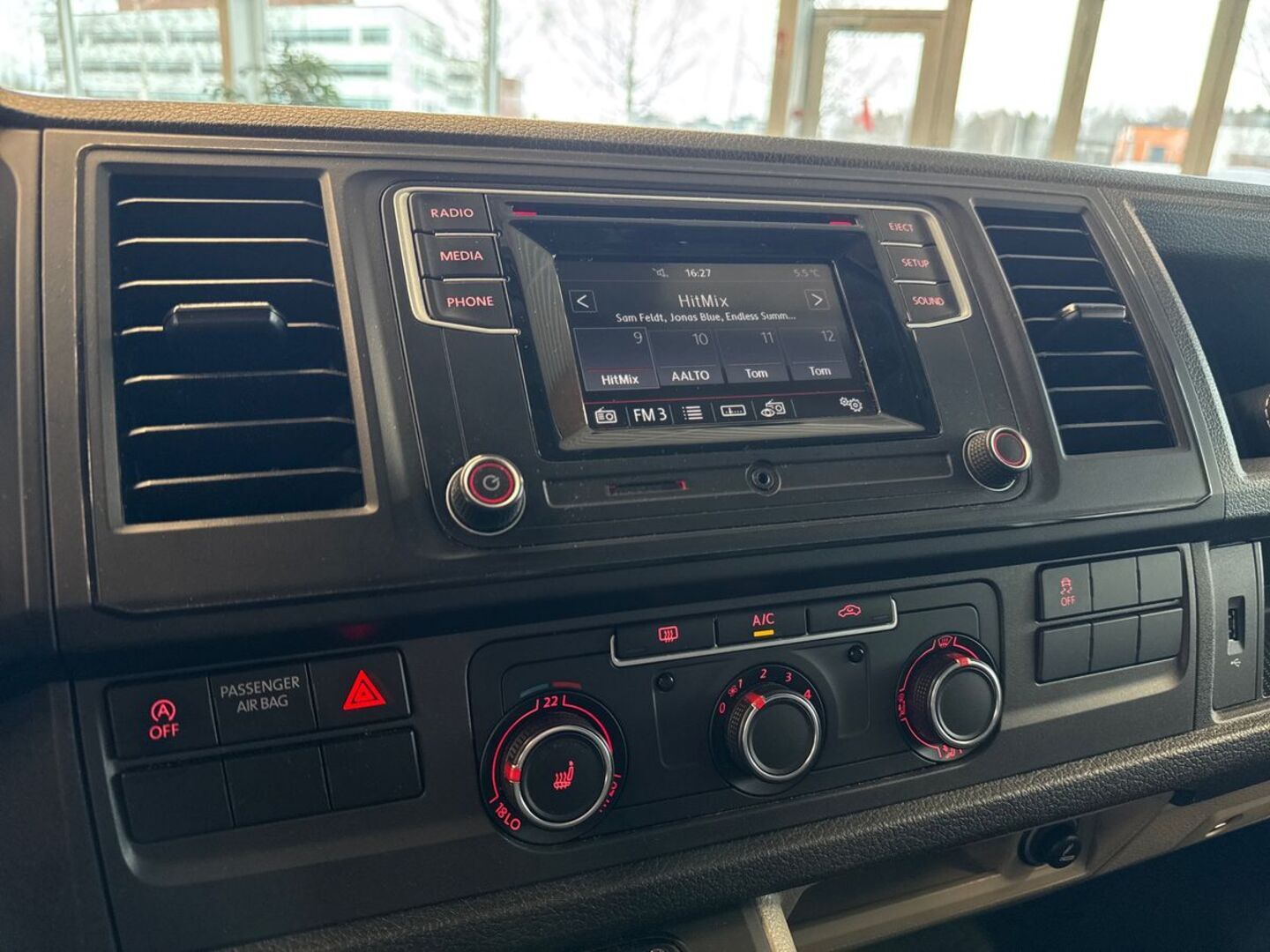 VOLKSWAGEN Transporter 2018