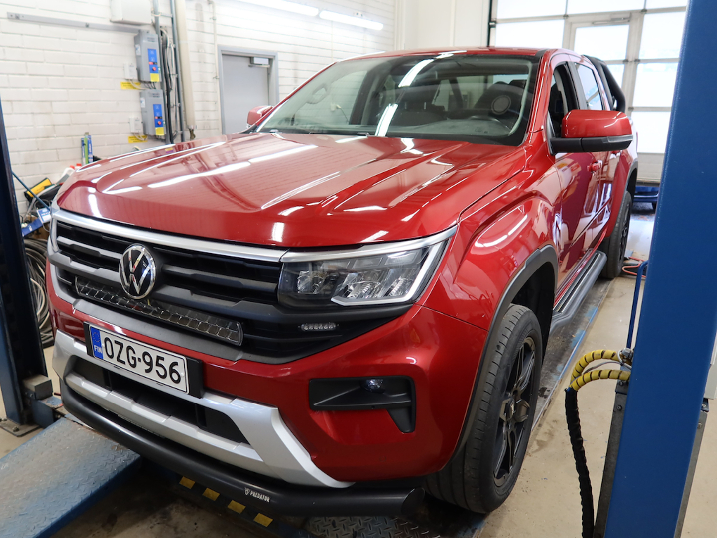VOLKSWAGEN Amarok 2023