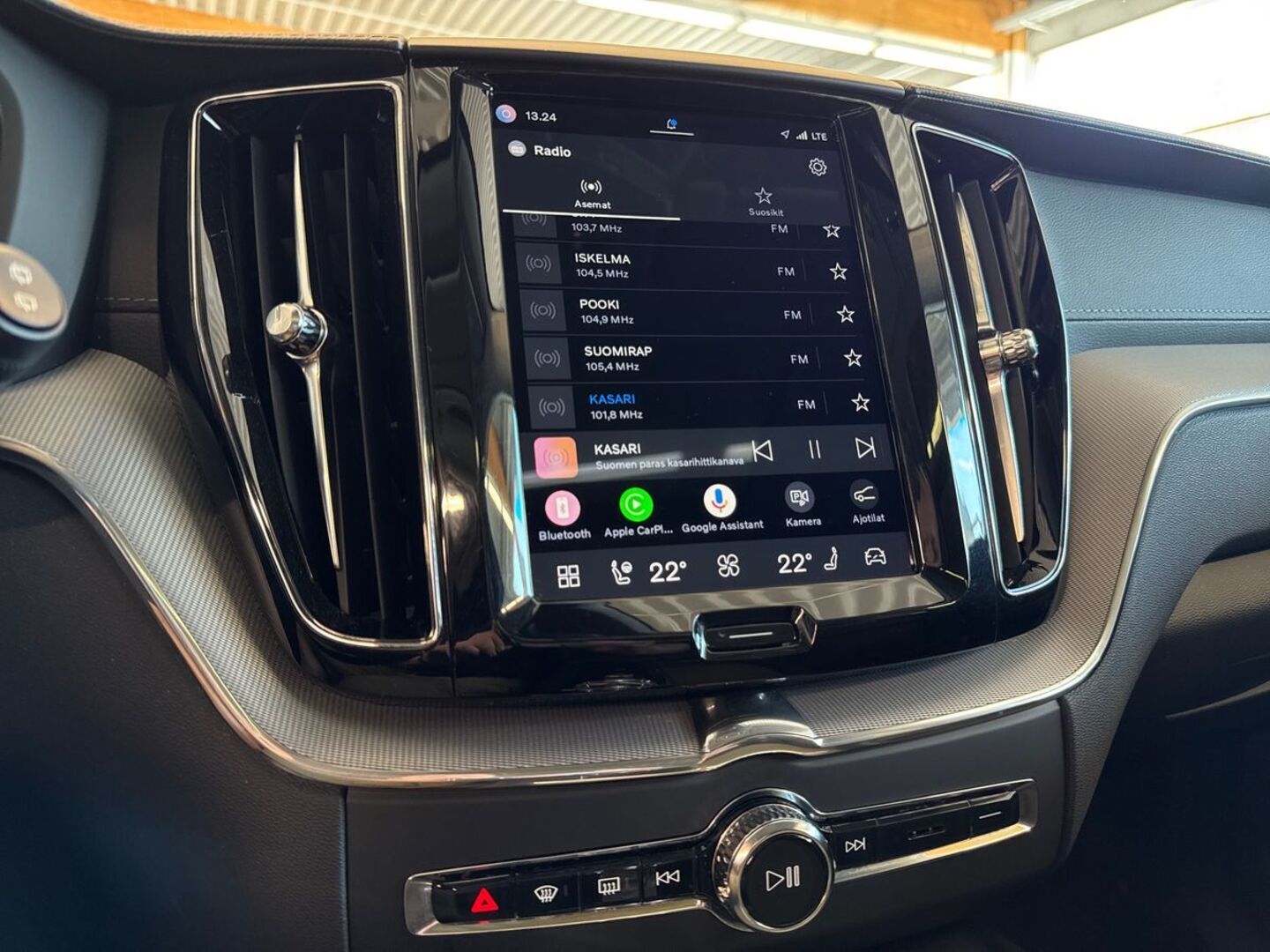 VOLVO XC60 19