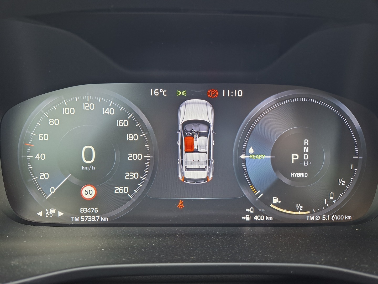 VOLVO XC40 2020