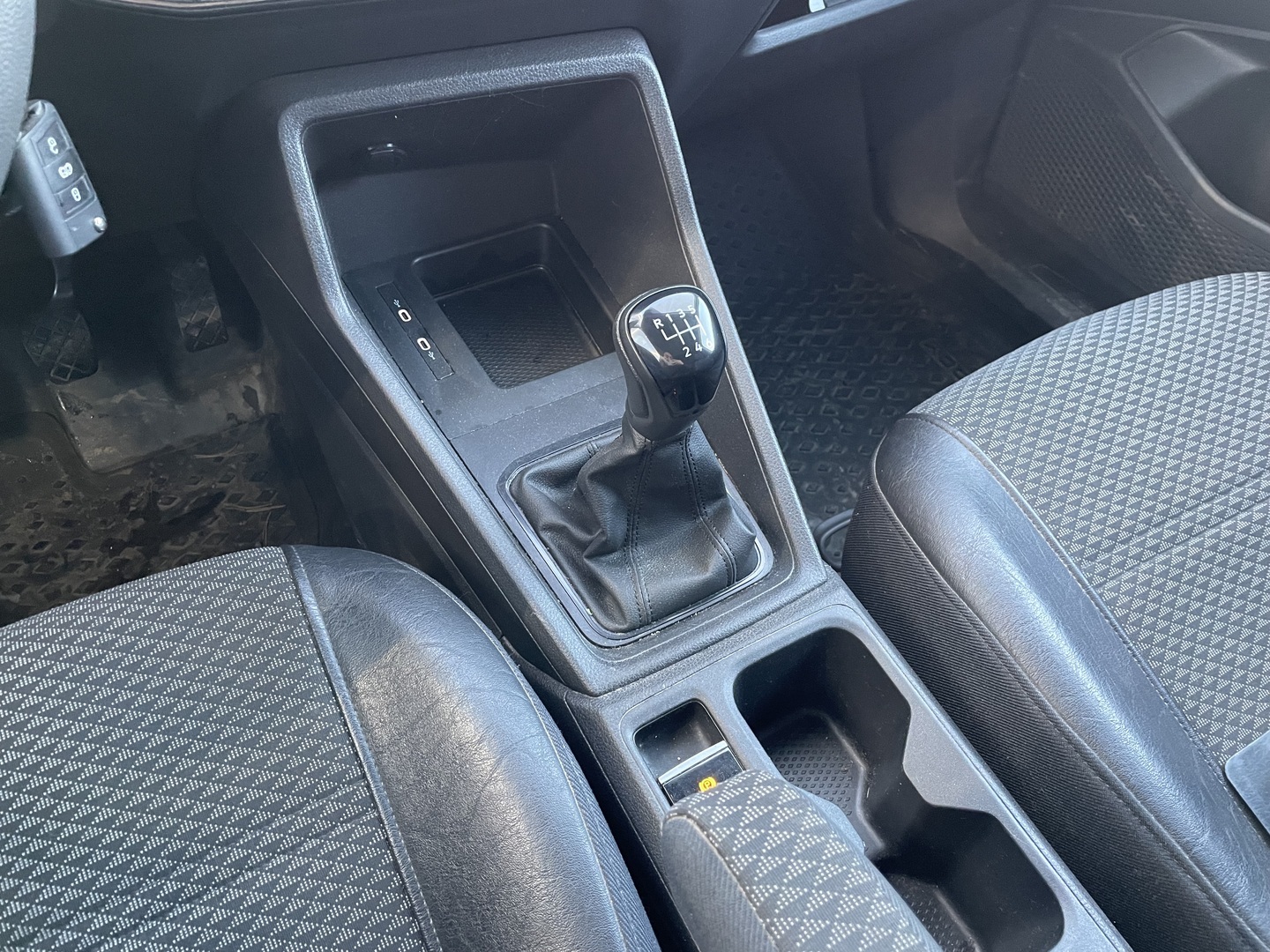 VOLKSWAGEN Caddy 2021