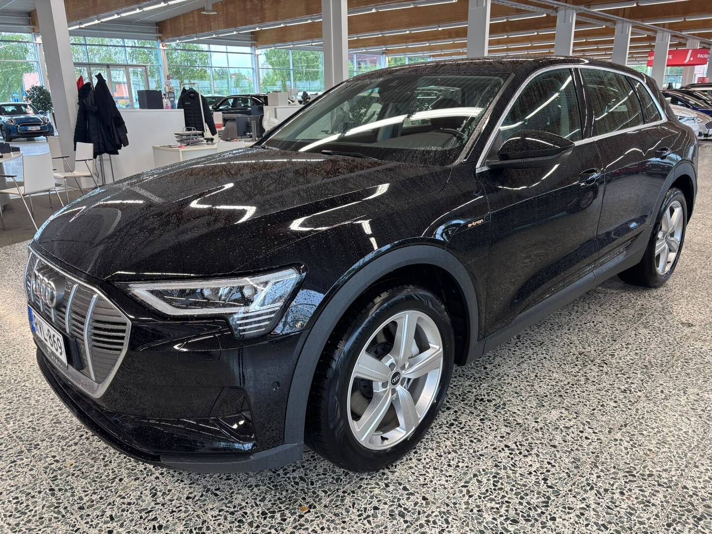 AUDI e-tron 2021