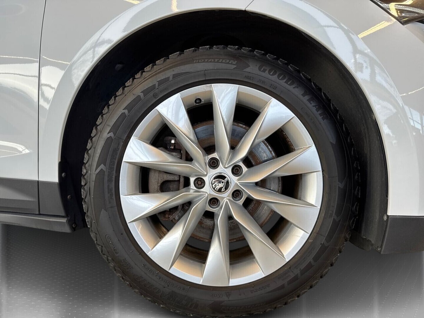 SKODA Enyaq 2022