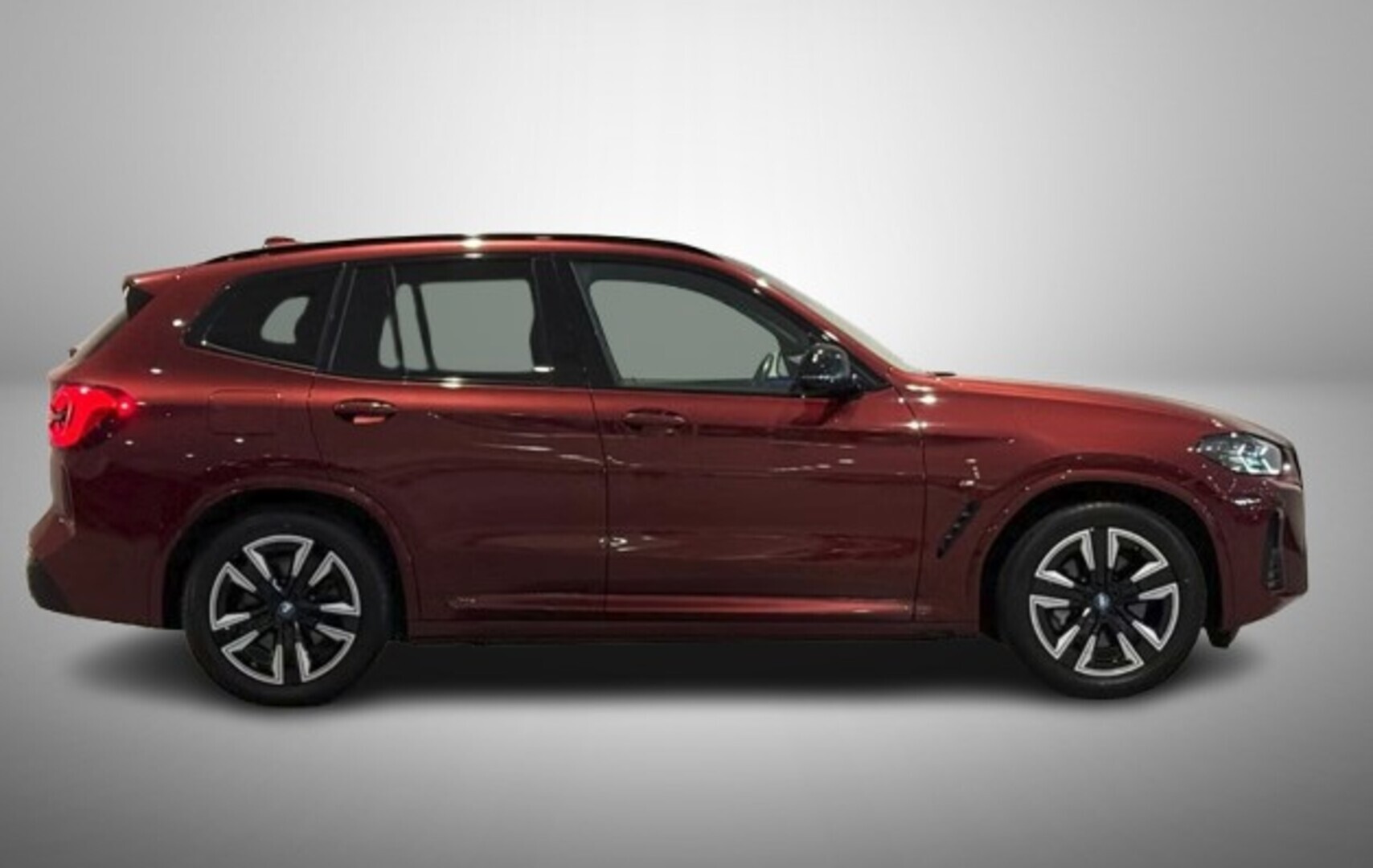BMW iX3 2023