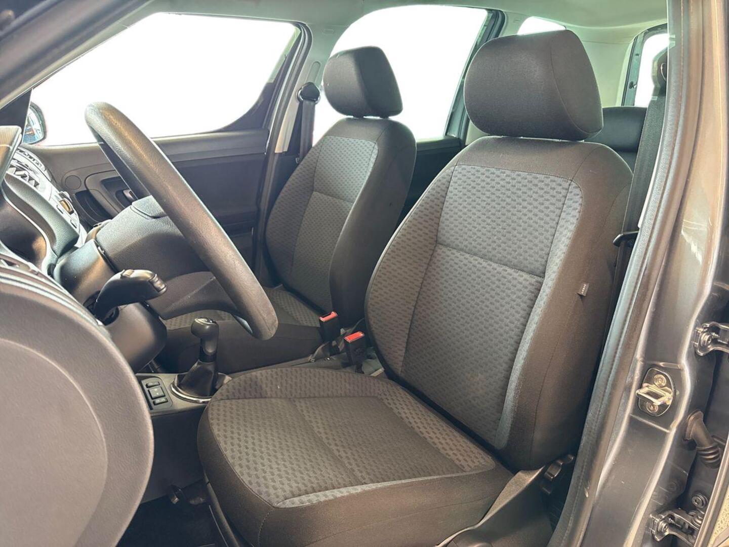 SKODA Roomster 2013