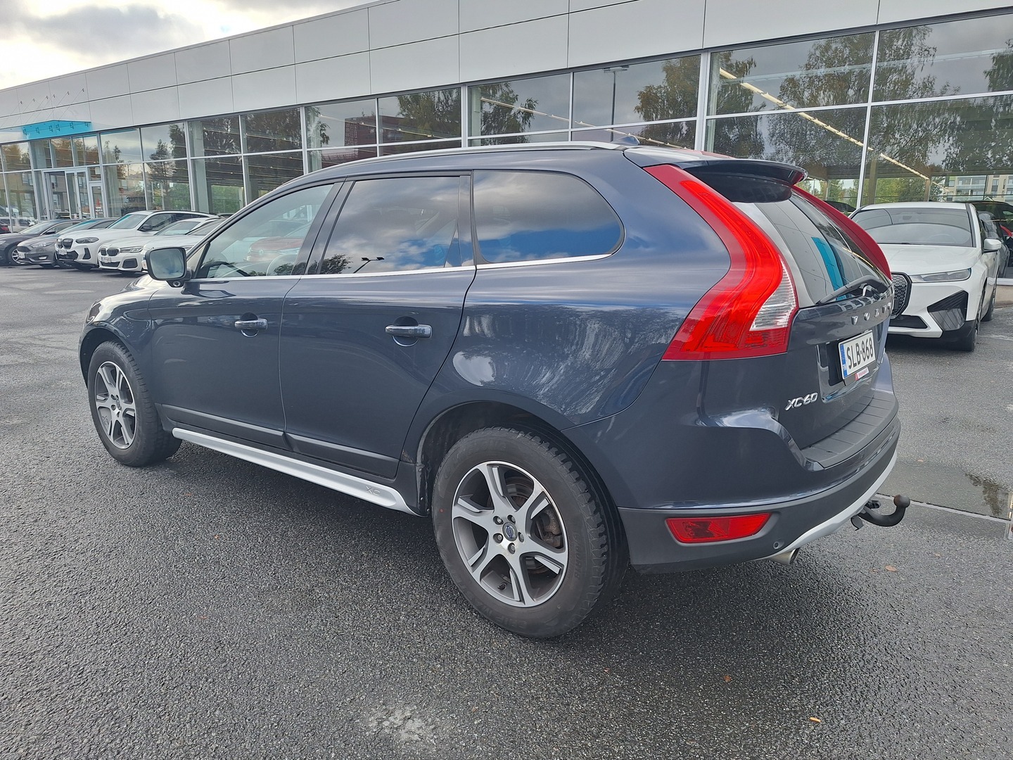VOLVO XC60 5