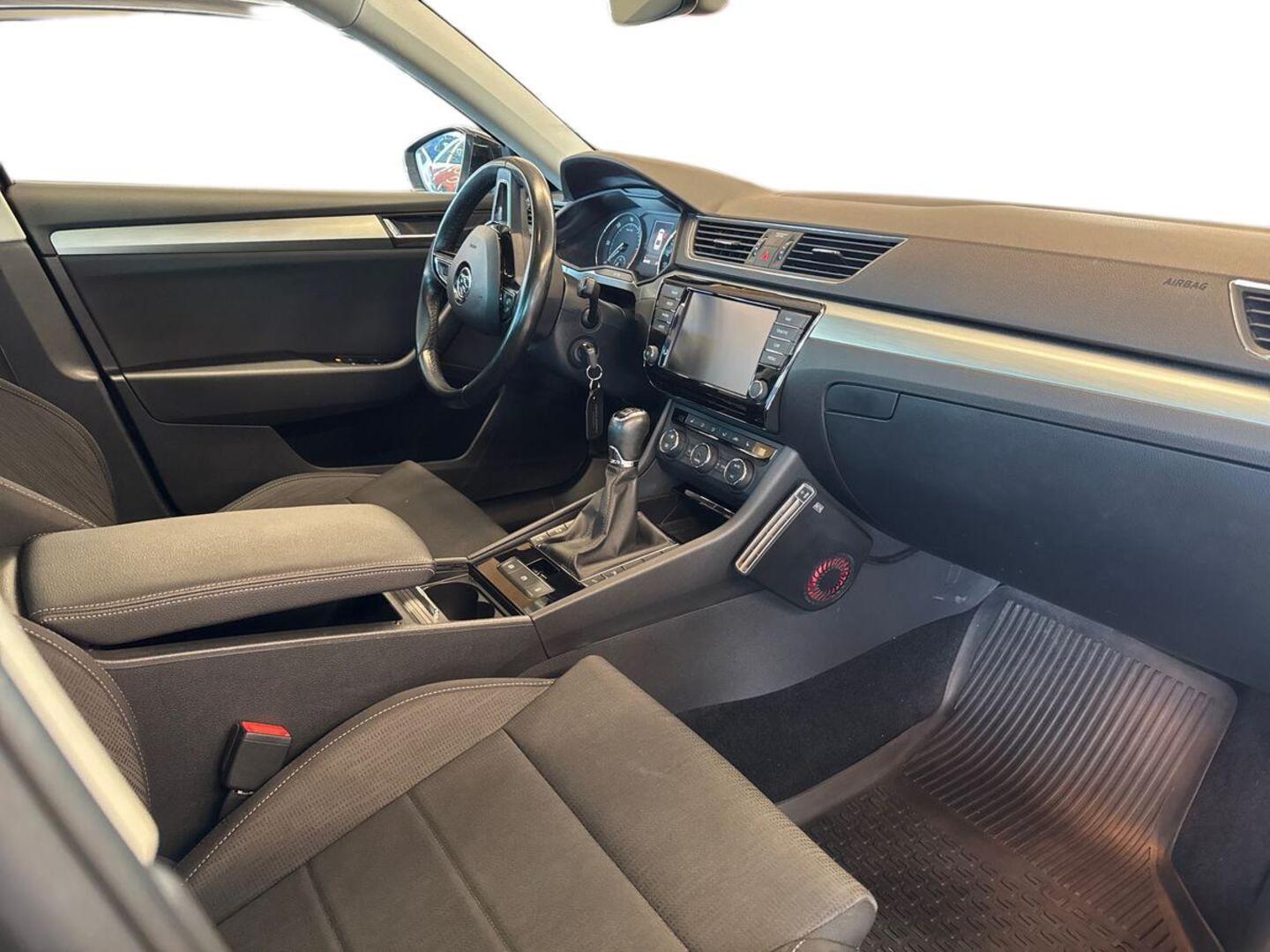 SKODA Superb 7