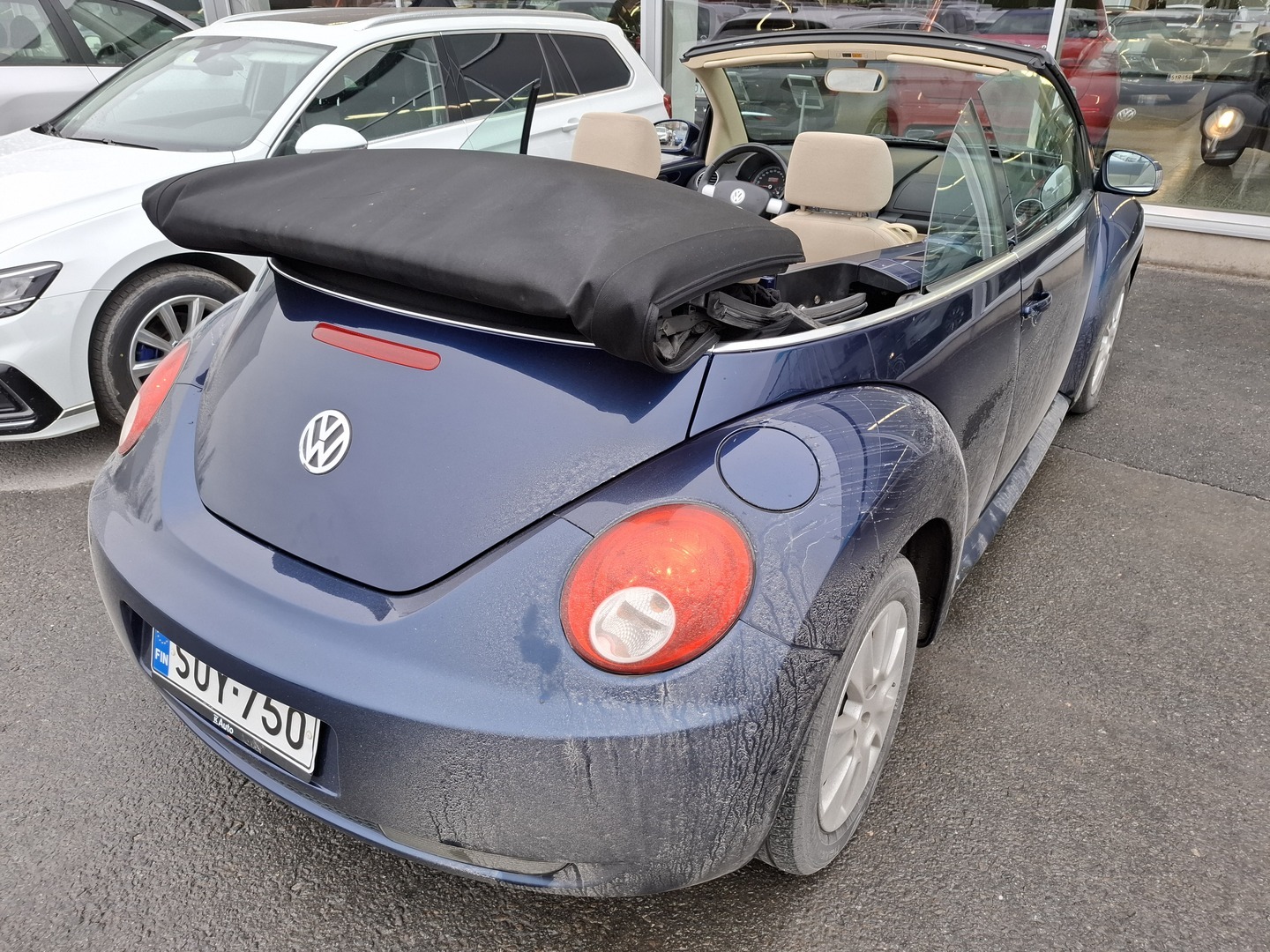 VOLKSWAGEN New Beetle 2007